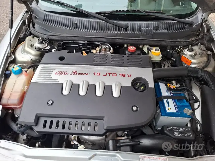 Alfa Romeo 156 2004 photo 2