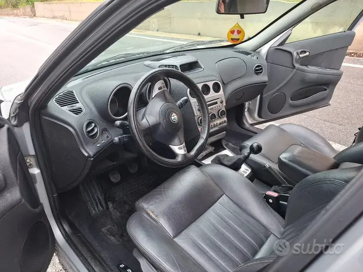 Alfa Romeo 156 2004 photo 4