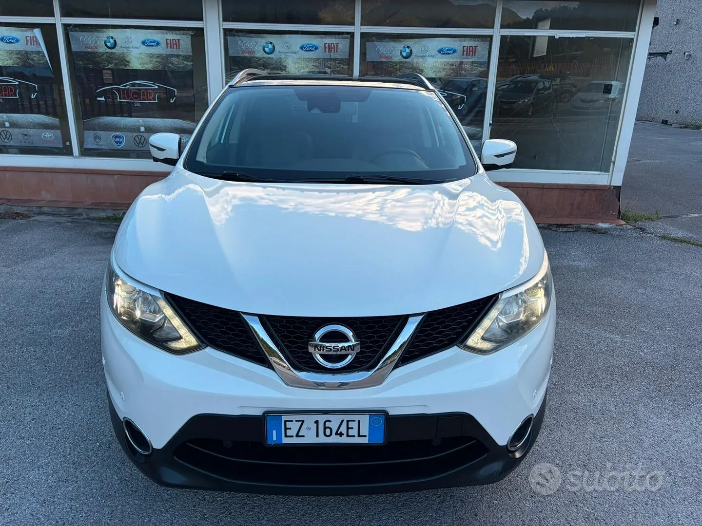 Nissan Qashqai 2015 photo 2