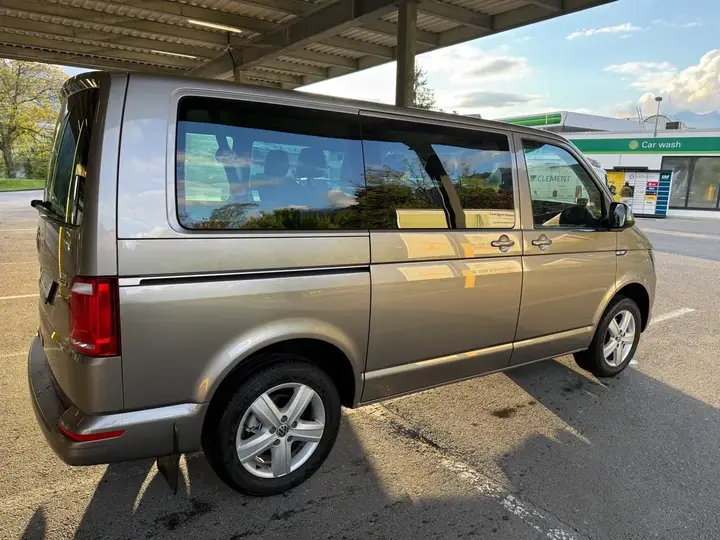 Volkswagen T6 2015 photo 2