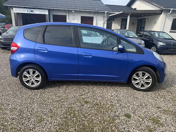 Honda Jazz 2014 photo 4