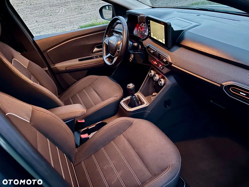 Dacia Sandero Stepway 2023 photo 3