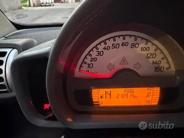 Smart Fortwo 2008 photo 2
