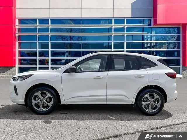 Ford Escape 2023 photo 2