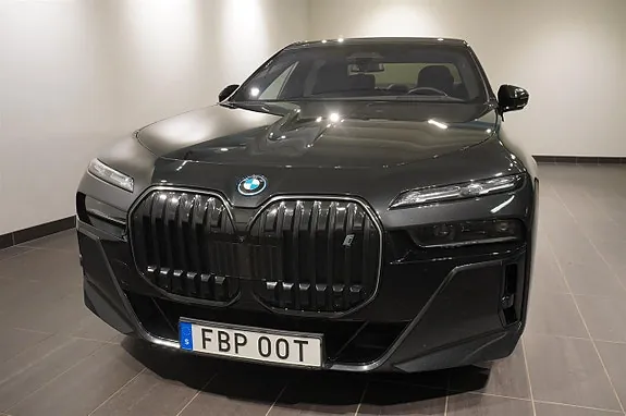 BMW I7 2023 photo 5