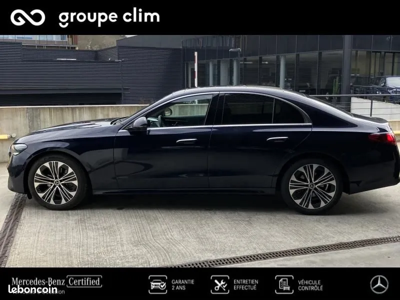 Mercedes-Benz E-Class 2024 photo 3
