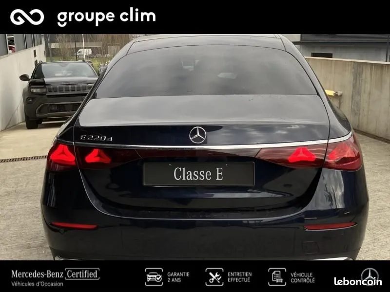 Mercedes-Benz E-Class 2024 photo 5