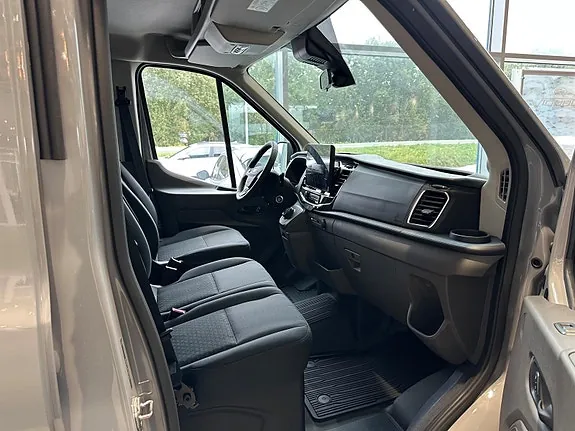 Ford Transit 2024 photo 4