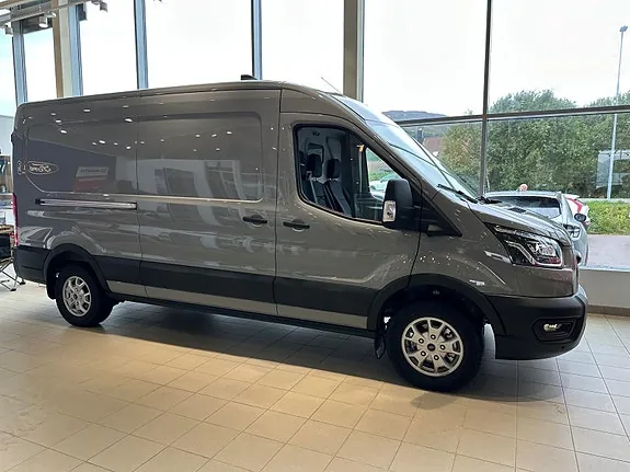 Ford Transit 2024 photo 2