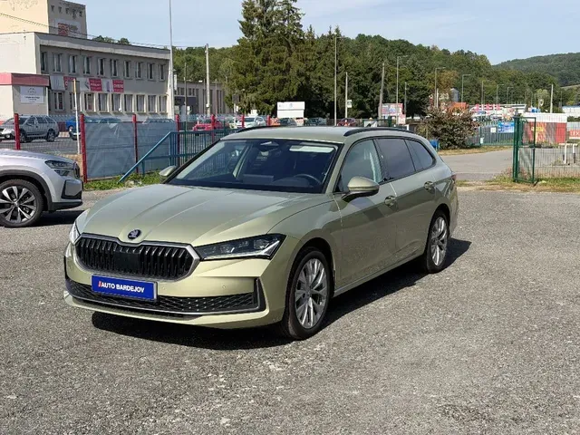 Skoda Superb 2024 photo 2