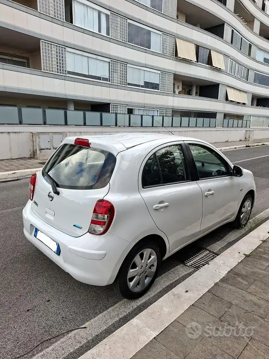 Nissan Micra 2013 photo 4
