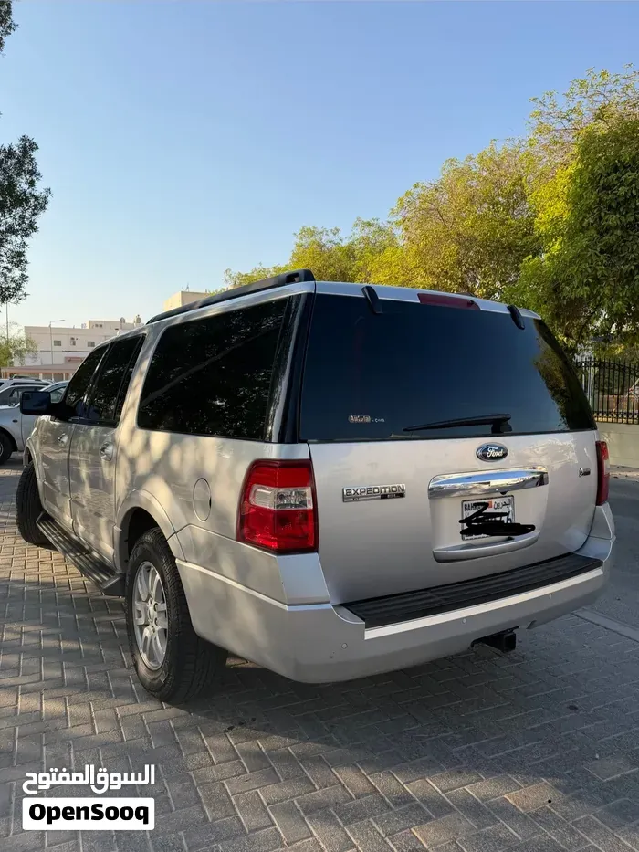 Ford Expedition 2014 photo 3