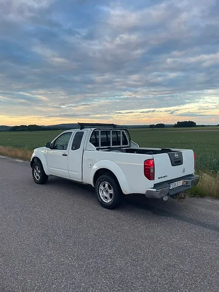 Nissan Navara 2006 photo 4