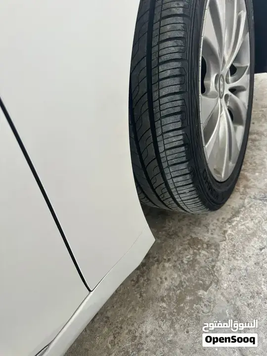 Hyundai Azera 2012 photo 3