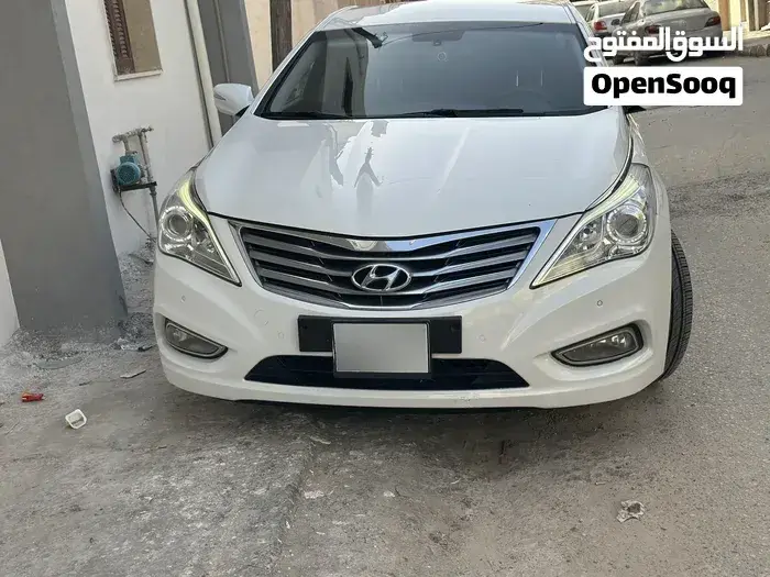 Hyundai Azera 2012 photo 2