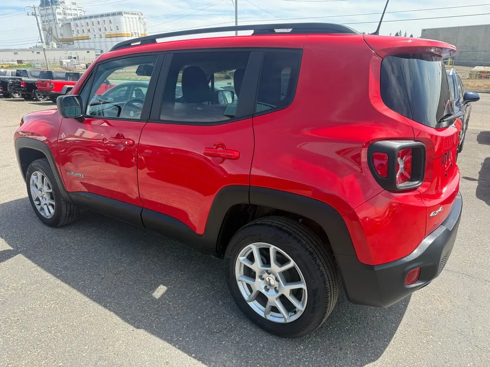 Jeep Renegade 2023 photo 4