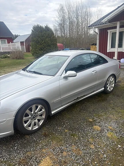 Mercedes-Benz Clk320 2003 photo 2
