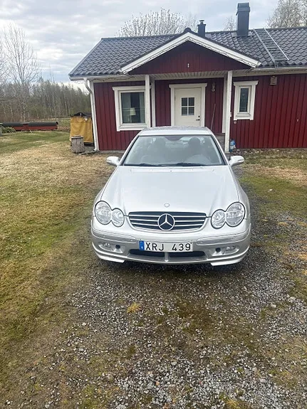 Mercedes-Benz Clk320 2003 photo 3