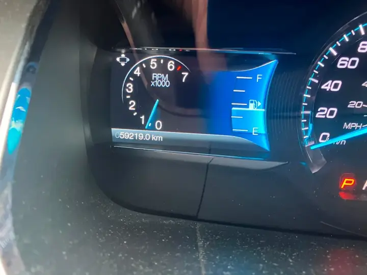 Ford Taurus 2014 photo 2