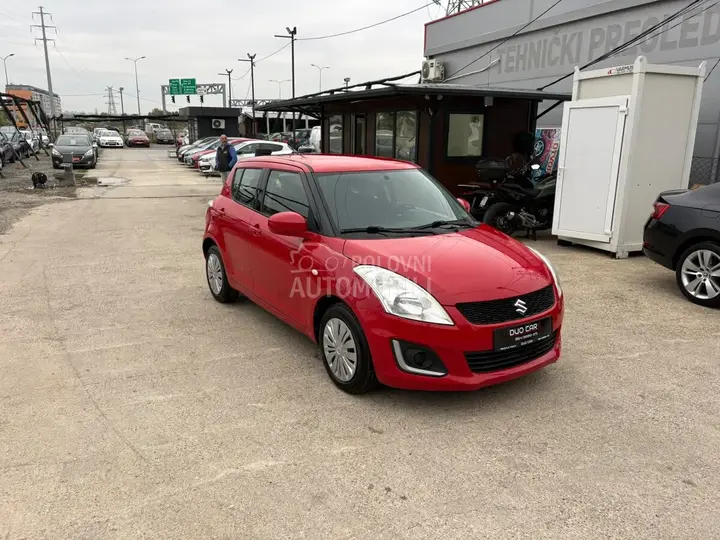 Suzuki Swift 2015 photo 3