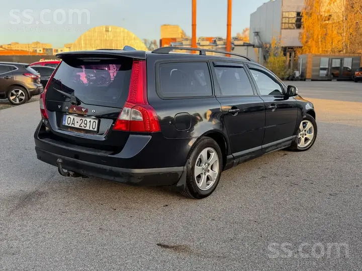 Volvo V70 2007 photo 4