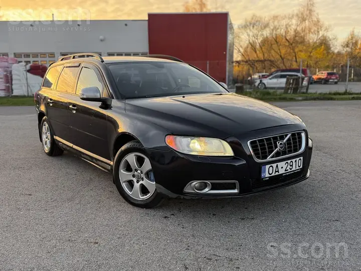 Volvo V70