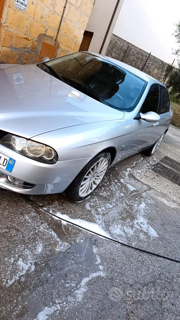 Alfa Romeo 156 2004 photo 3