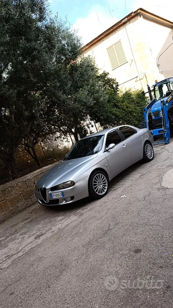 Alfa Romeo 156