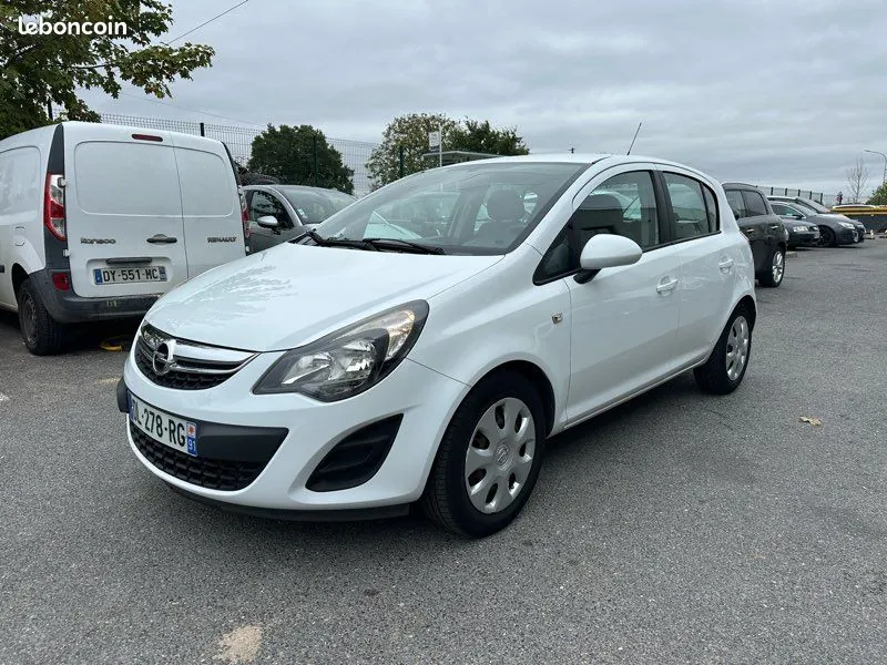 Opel Corsa 2014 photo 2