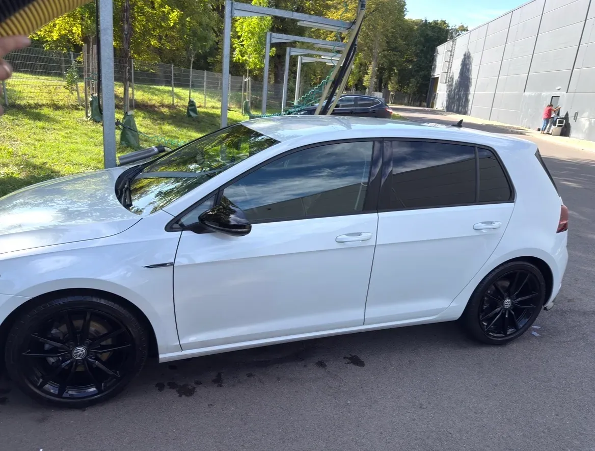 Volkswagen Golf 2019 photo 3