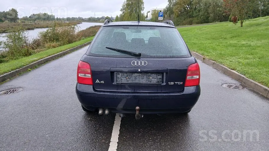 Audi A4 2000 photo 4