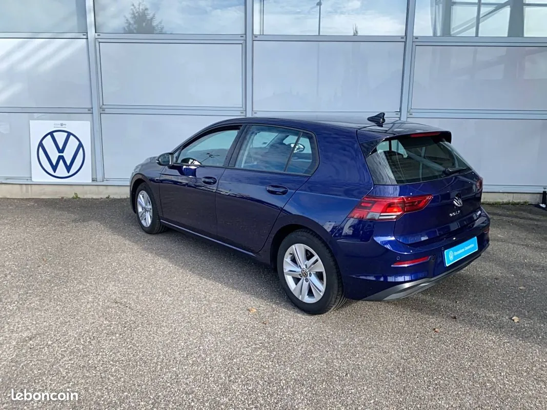 Volkswagen Golf 2024 photo 3