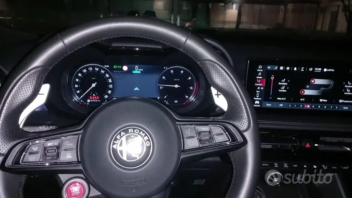 Alfa Romeo Tonale 2023 photo 4