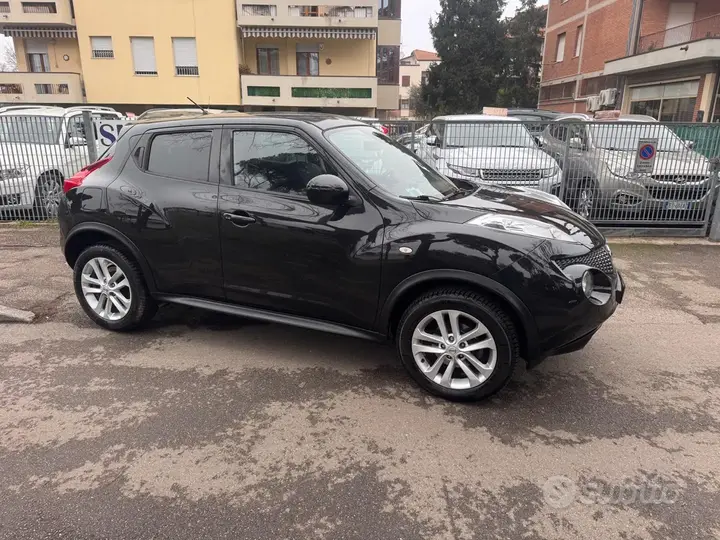 Nissan Juke 2011 photo 4