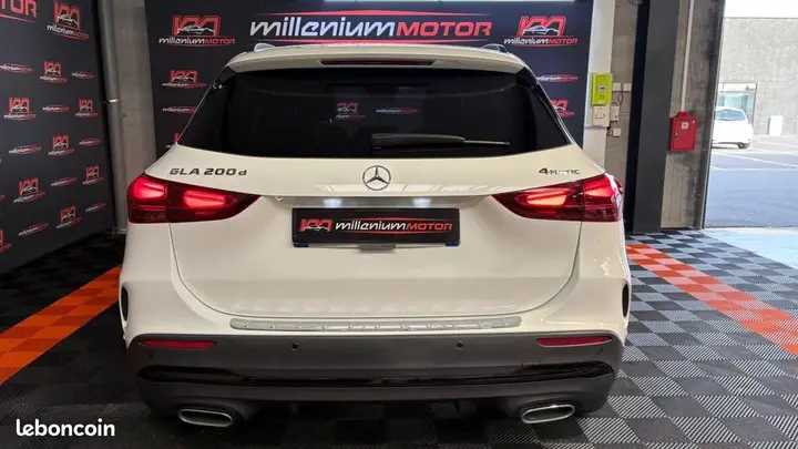Mercedes-Benz Gla 2025 photo 3