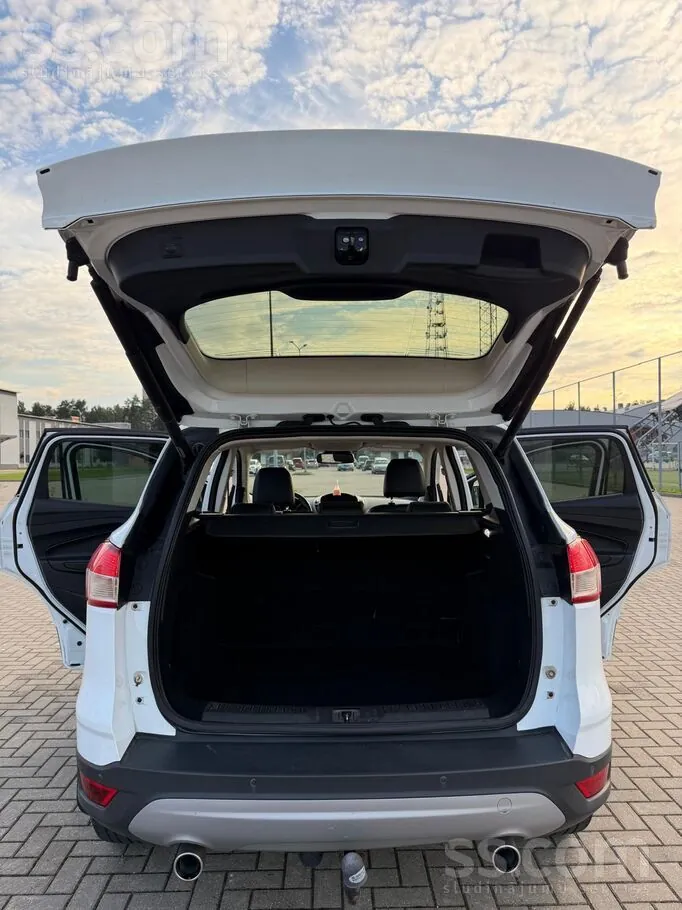 Ford Kuga 2013 photo 4