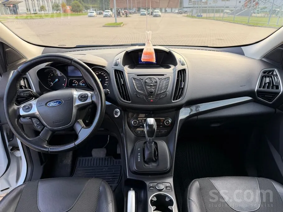 Ford Kuga 2013 photo 5