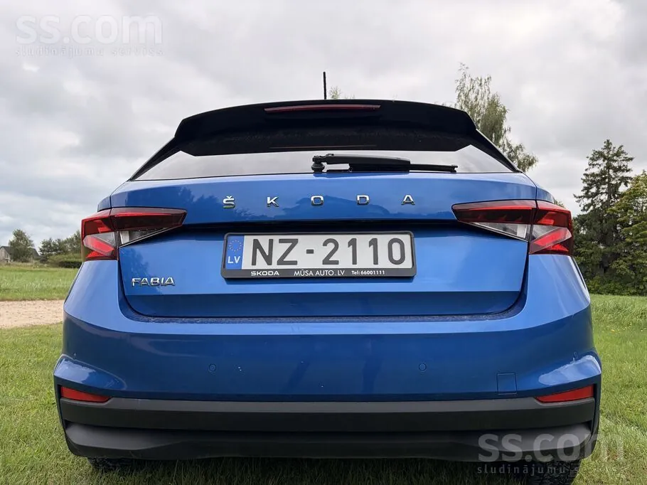Skoda Fabia 2024 photo 3