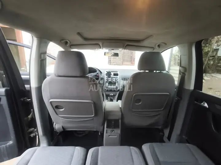 Volkswagen Touran 2007 photo 4