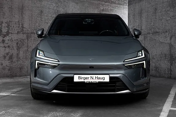 Polestar 4 2025 photo 4
