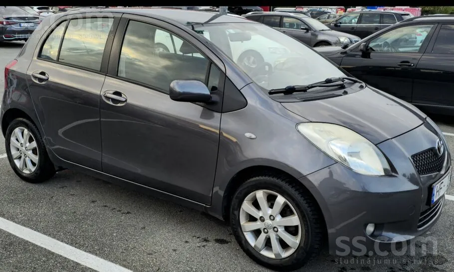 Toyota Yaris 2008 photo 3