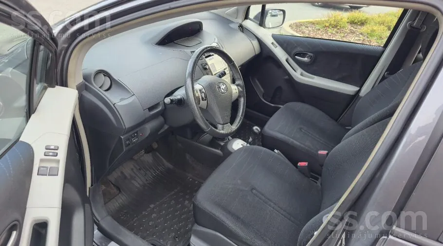 Toyota Yaris 2008 photo 4