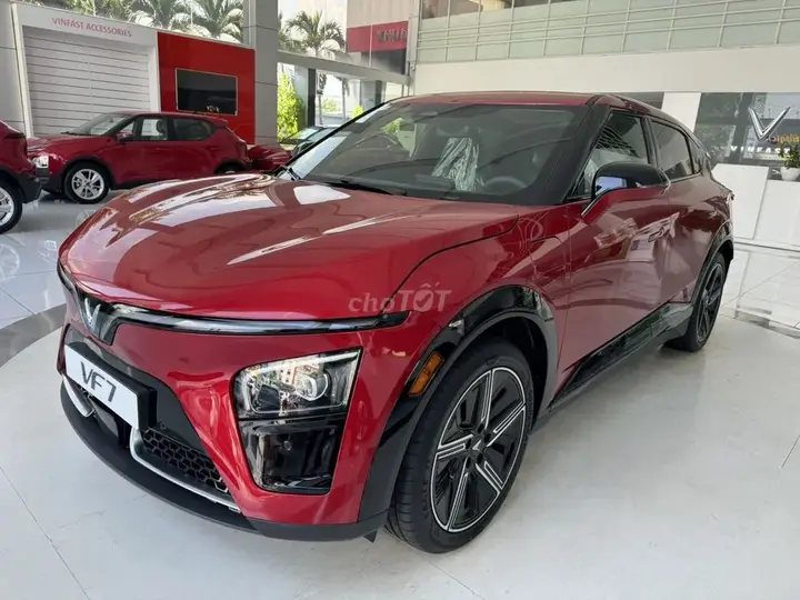 Vinfast Vf7 photo 2