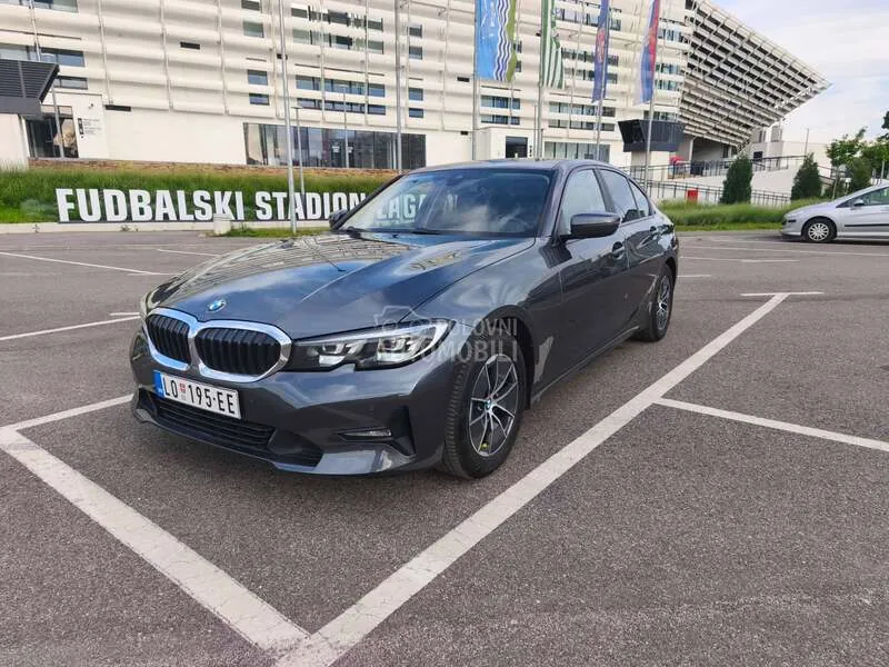 BMW 318 2019 photo 2