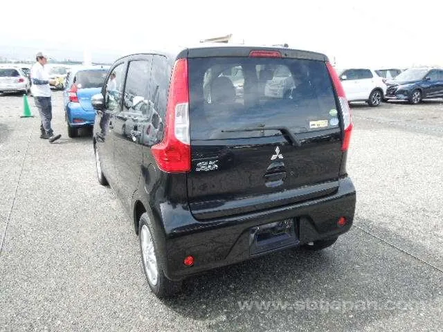 Mitsubishi Ek Wagon 2017 photo 3