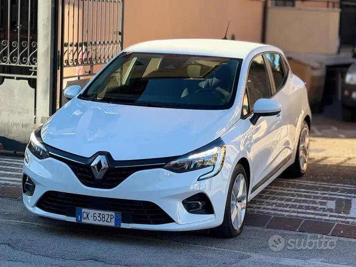 Renault Clio 2022 photo 5