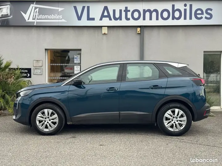 Peugeot 3008 2023 photo 3