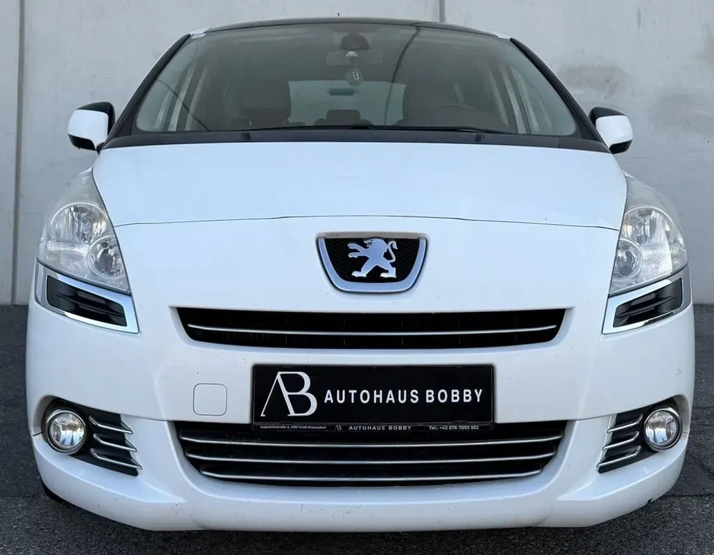 Peugeot 5008 2013 photo 3