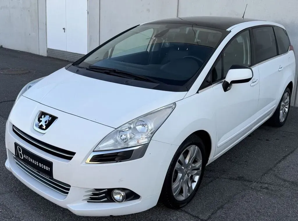 Peugeot 5008 2013 photo 2