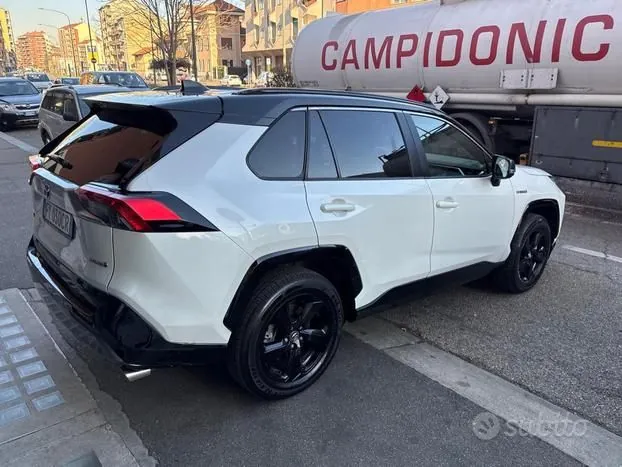 Toyota Rav4 2019 photo 3